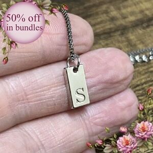 Silver plated Rectangular Tag letter “S” Engraving Pendant Necklace